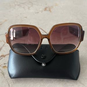 DIFF Tina Sunglasses